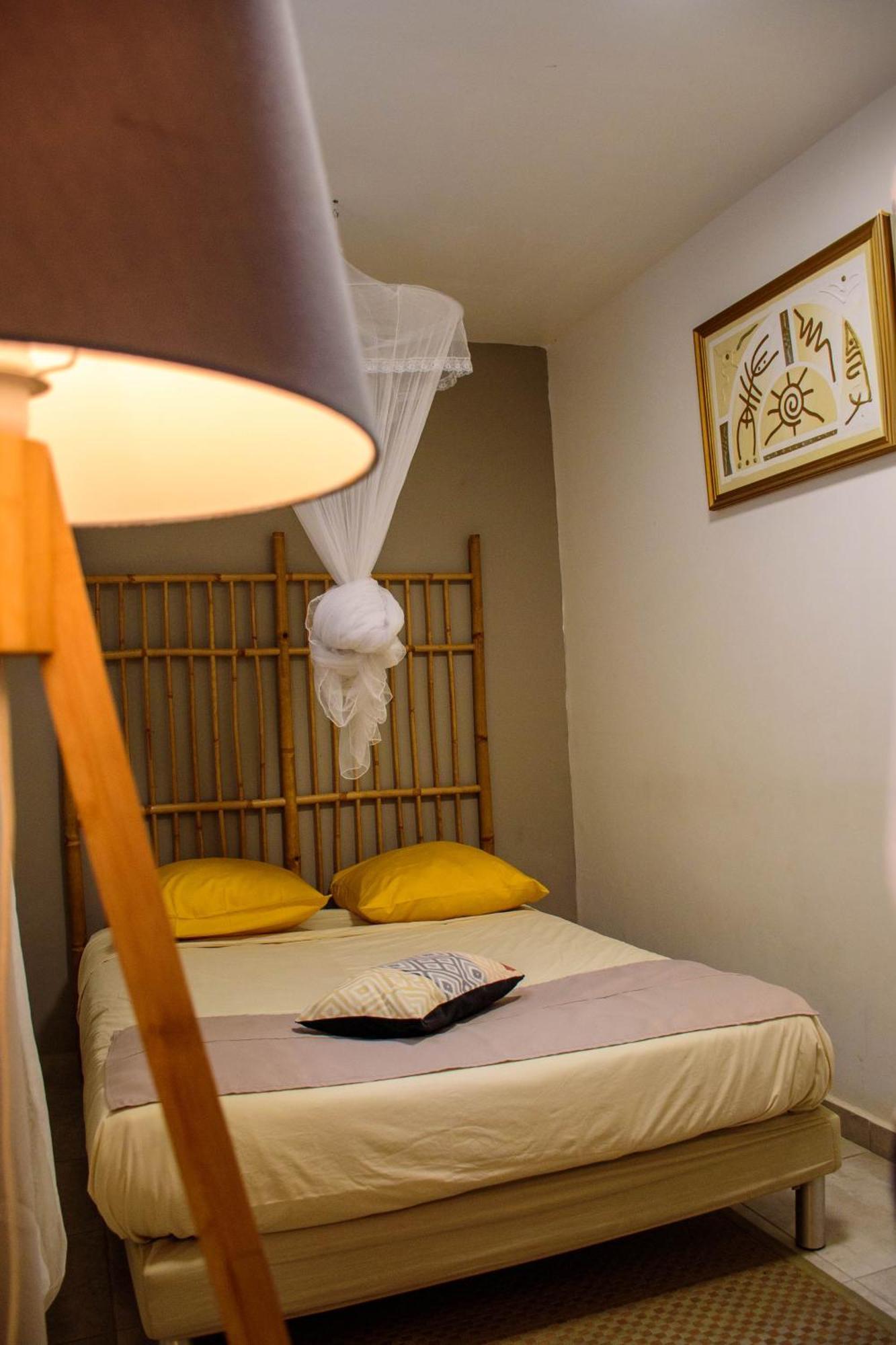 Eden Sea Villa ปวงต์-นัวร์ ภายนอก รูปภาพ